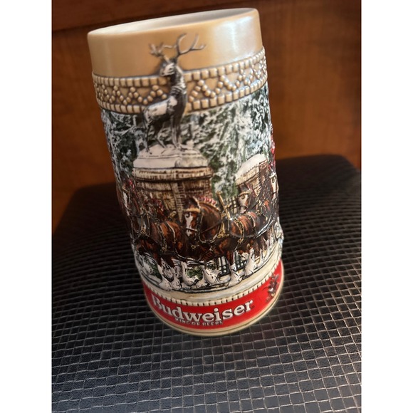 Budweiser Christmas Beer Stein Collectible Holiday Scene Horses Wagon - Picture 3 of 5